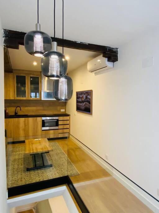 Spectacular Apartment Atocha-Soler มาดริด ภายนอก รูปภาพ